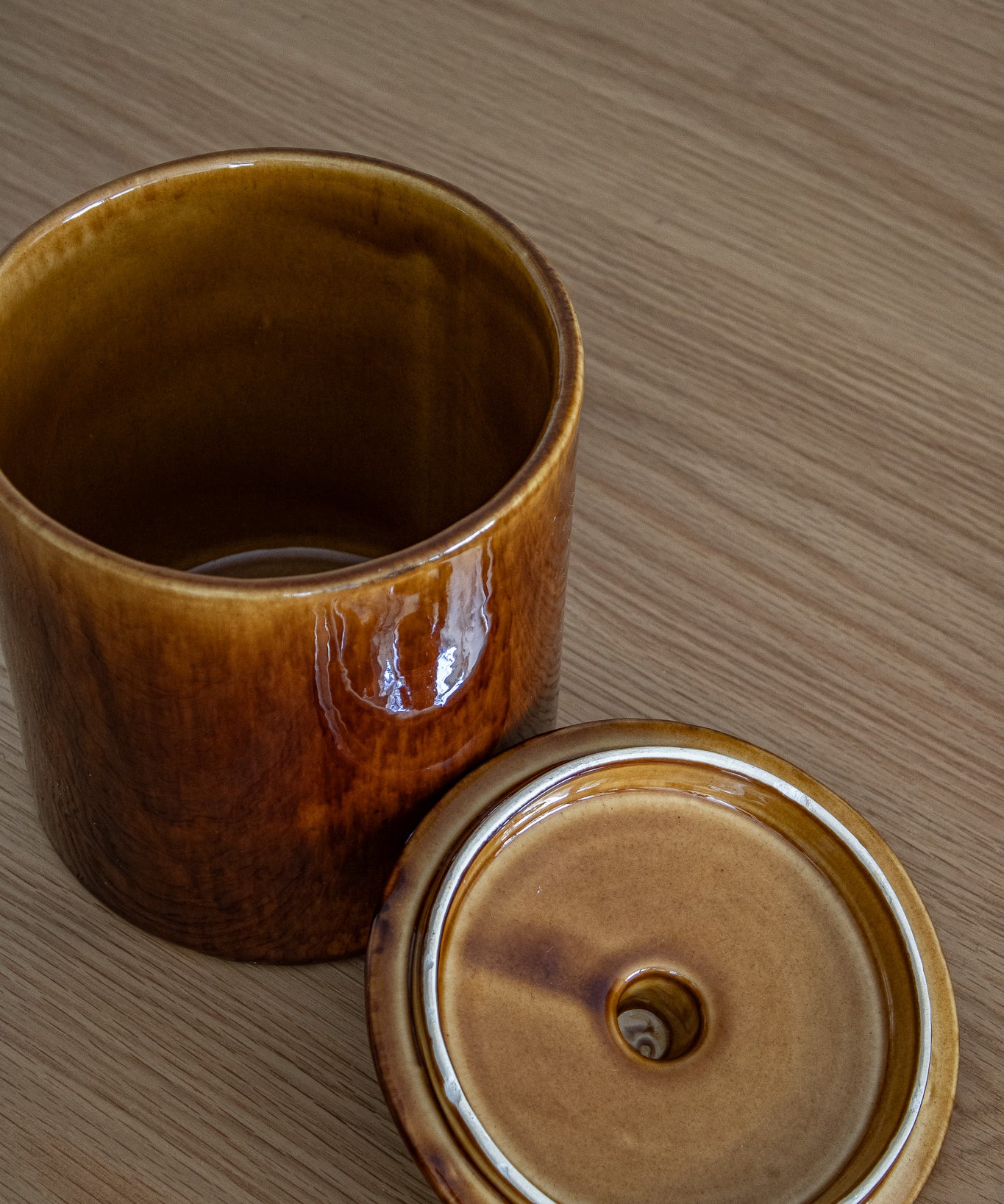 Ceramic Pot With Lid