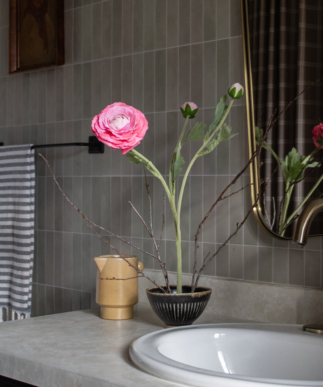Ikebana Ribbed Bowl with Kenzan