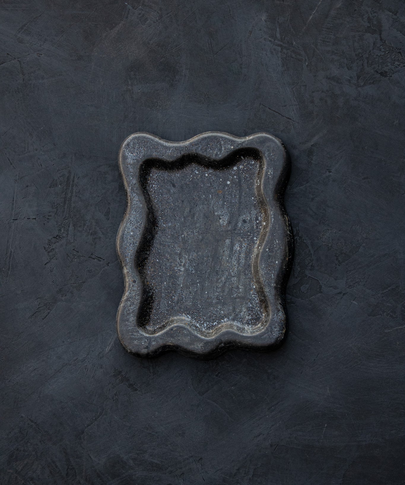 Wavy Cement Trinket Tray - Slate Black Color
