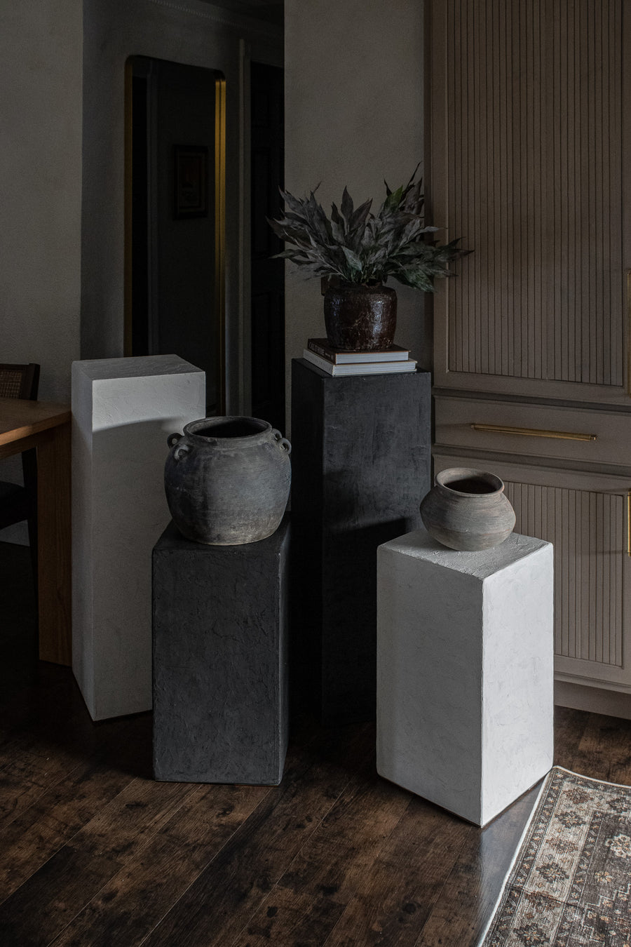 Plaster Stand Plaster Pedestal Stand – Casa Refined Shop