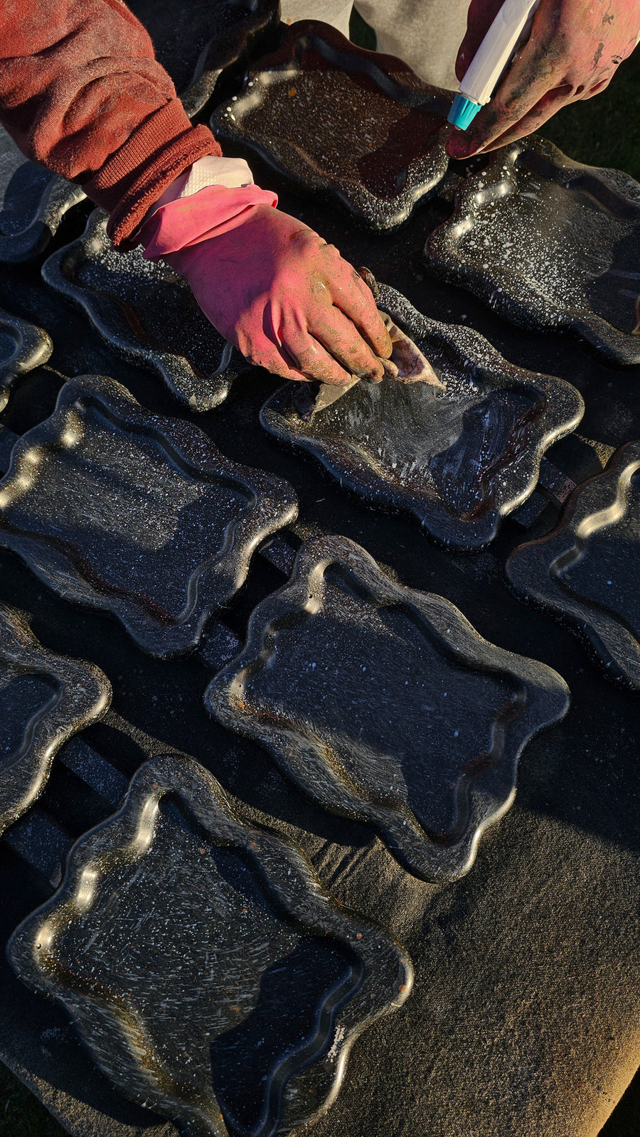 Wavy Cement Trinket Tray - Terra Rust Color