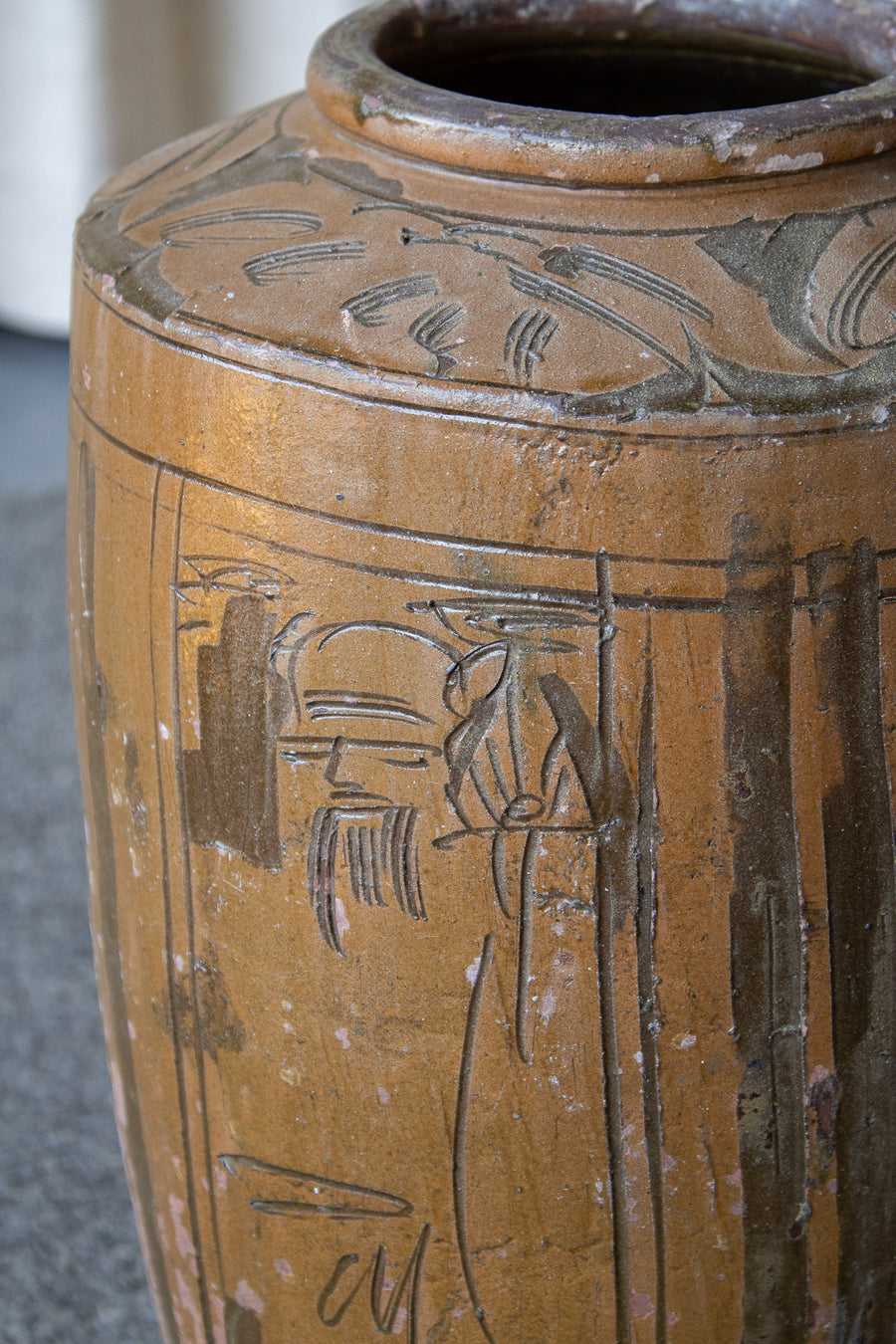 Large Vintage Makou Jar